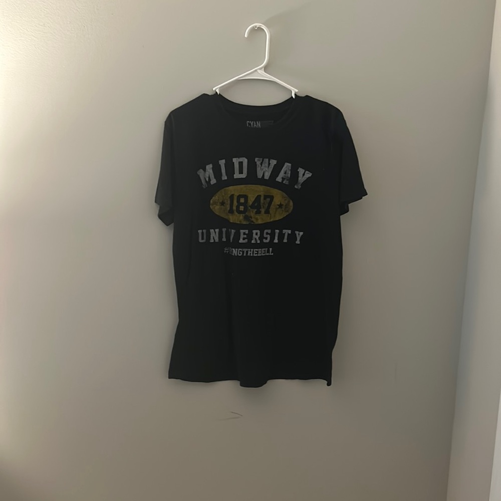 Black midway university T-shirt size: M